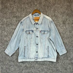 Levi's Strauss And Co Light Blue Denim Jacket Leather Patch Women’s Size XXL